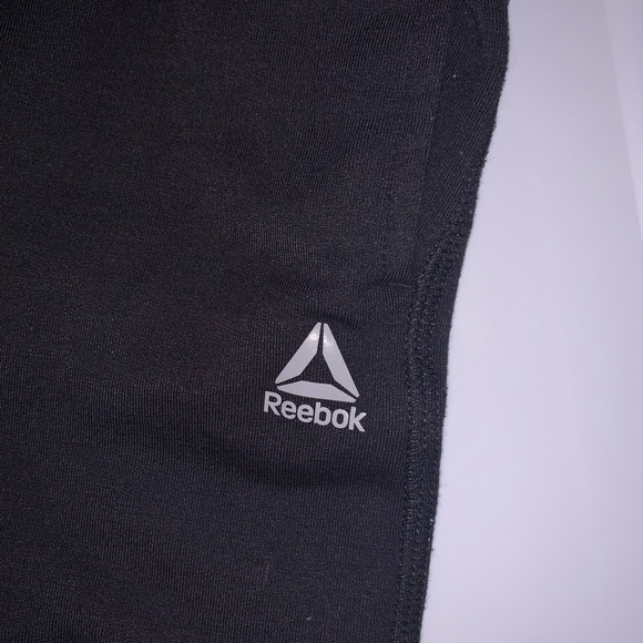 Youth Reebok joggers - Picture 2 of 4